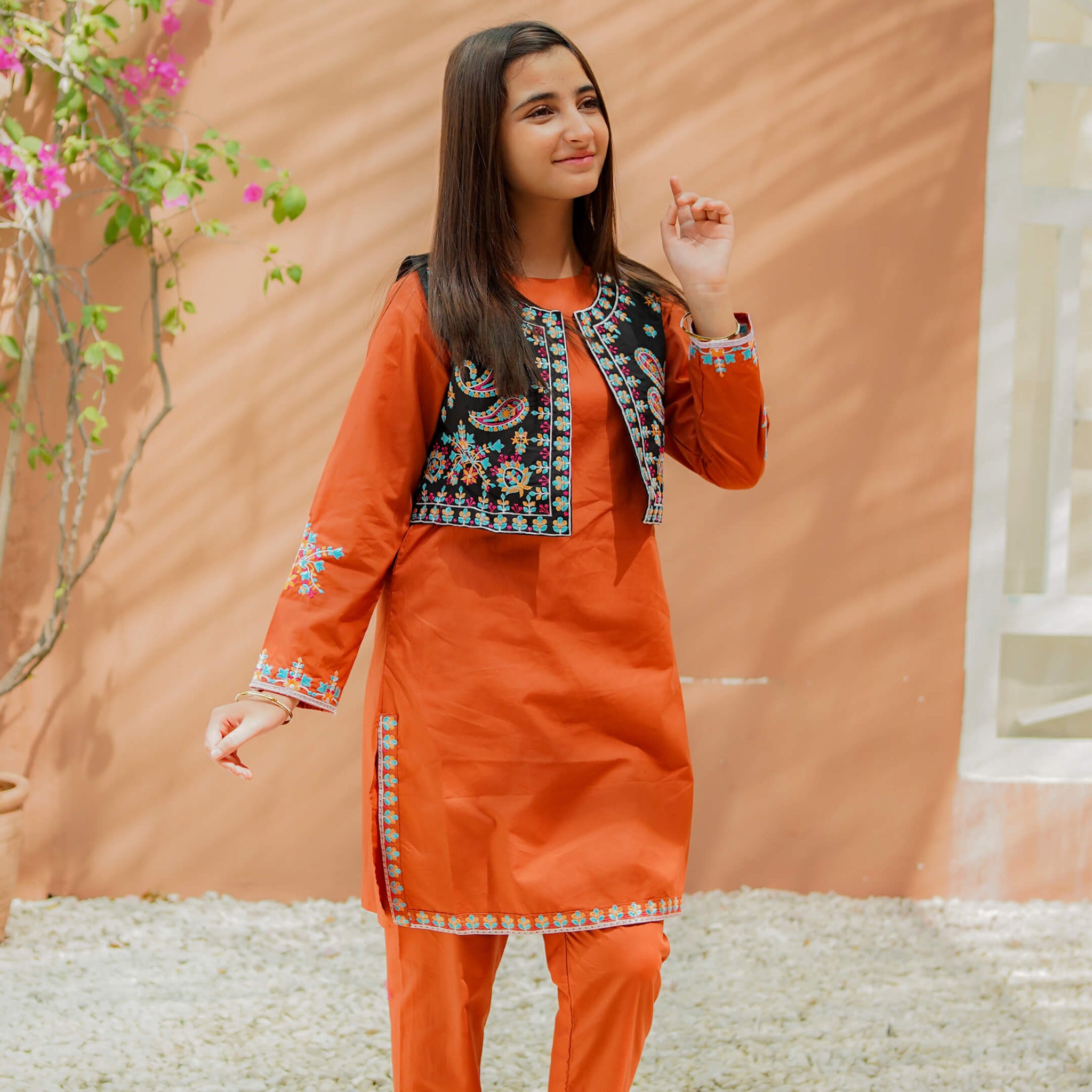 Cotton Blooms of Tradition